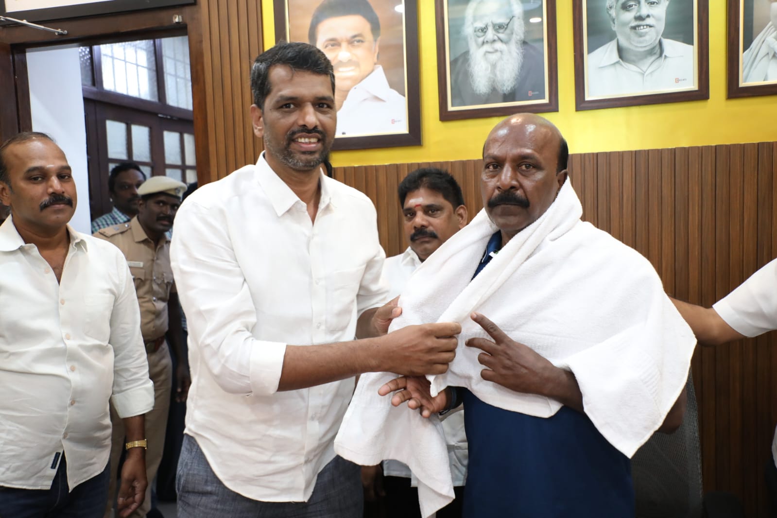 Shawl Presented to Minister